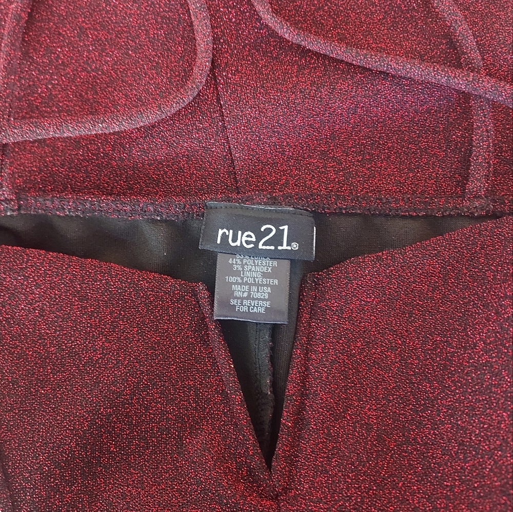 Rue 21, beautiful burgundy, size medium party dress - Picture 4 of 7